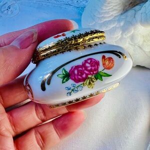 Del Prado trinket box